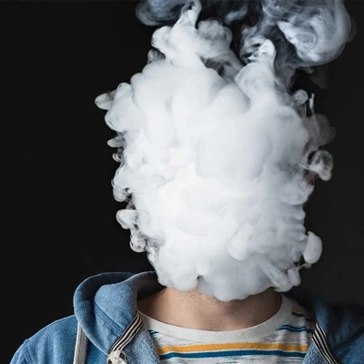 Mengapa pen e-rokok saya berkelip?
